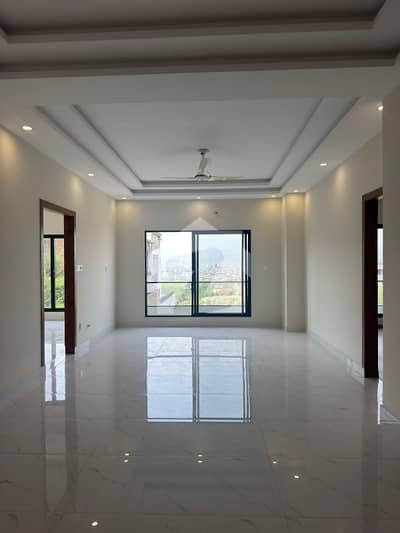 3 Bed Apartment Available For Rent 3 Bed Apartment Available For Rent