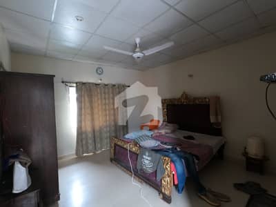 Prime Location Federal B Area - Block 12 House For sale Sized 200 Square Yards