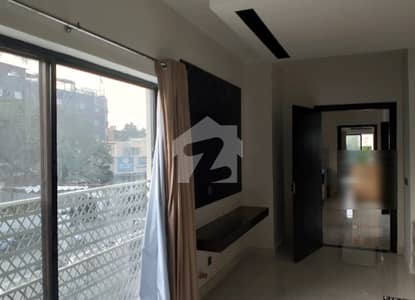 Reserve A Centrally Located Prime Location Flat Of 510 Square Feet In Gulberg