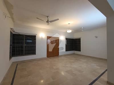 Lower Portion Sized 1 Kanal Available In I-8