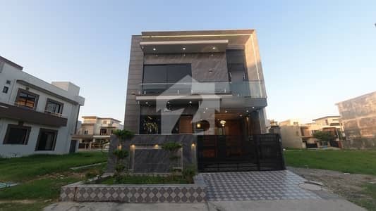 In Faisal Town Phase 1 - Block C House Sized 1250 Square Feet For sale In Faisal Town Phase 1 - Block C House Sized 1250 Square Feet For sale
