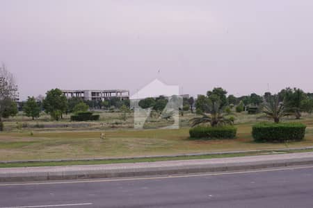 9 Marla Residential Plot For Sale In J Block, Bahria Orchard Lahore Prime Location, Access Land & All Dues Paid