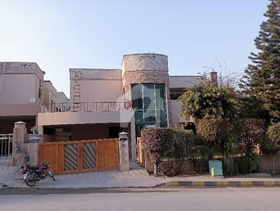 12 Marla Single Unit Unfurnished House