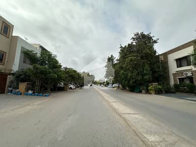 ڈی ایچ اے فیز 7 ایکسٹینشن ڈی ایچ اے ڈیفینس,کراچی میں 1 کنال رہائشی پلاٹ 3.65 کروڑ میں برائے فروخت۔ ڈی ایچ اے فیز 7 ایکسٹینشن ڈی ایچ اے ڈیفینس,کراچی میں 1 کنال رہائشی پلاٹ 3.65 کروڑ میں برائے فروخت۔