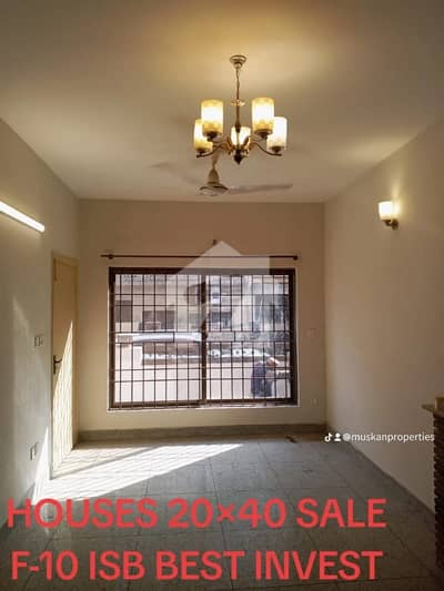 Beautiful Triple Story House For Rent