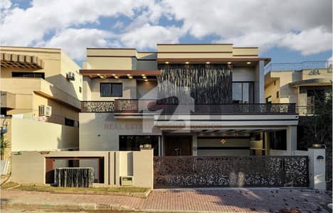 House Of 1 Kanal Is Available In Contemporary Neighborhood Of DHA Defence