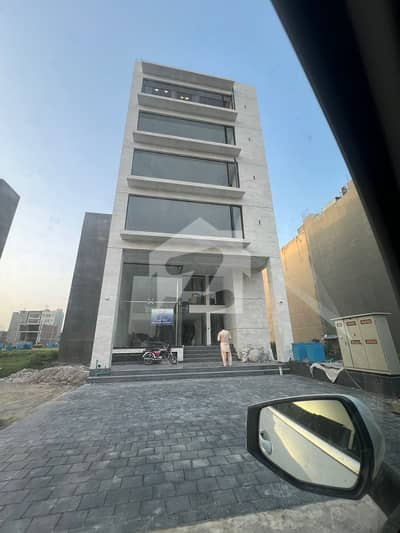 ڈی ایچ اے فیز 8 ڈی ایچ اے ڈیفینس,لاہور میں 8 مرلہ Studio عمارت 13.0 لاکھ میں کرایہ پر دستیاب ہے۔ ڈی ایچ اے فیز 8 ڈی ایچ اے ڈیفینس,لاہور میں 8 مرلہ Studio عمارت 13.0 لاکھ میں کرایہ پر دستیاب ہے۔