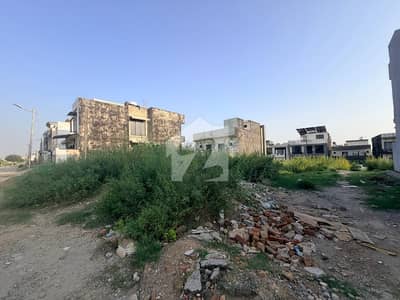 Corner MPCHS - Block D Residential Plot Sized 1800 Square Feet