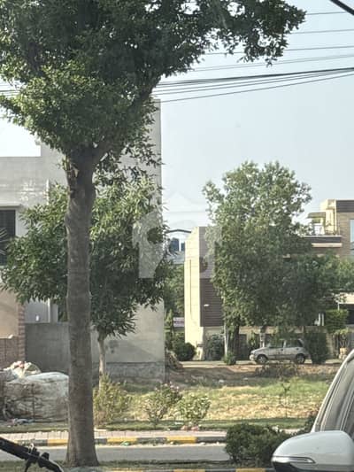 3.5 Marla Commercial Plot Available for Sale in Canal Garden Near Bahria Town Lahore