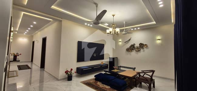 Brand new one kanal upper portion