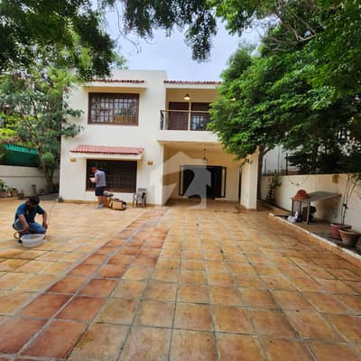 500 Sq. Yards Well-Maintained Bungalow for Sale DHA Phase 5