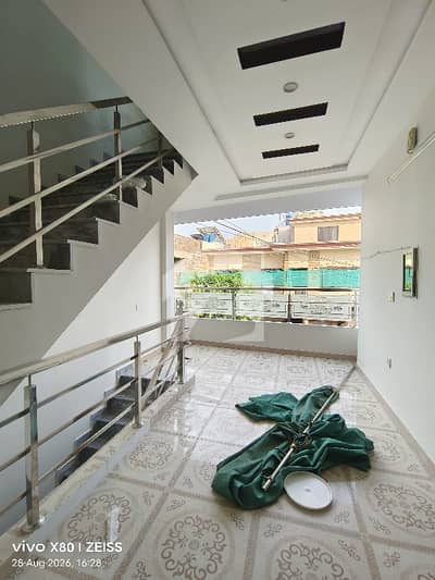 Beautiful luxury 6 Marla House For Sale