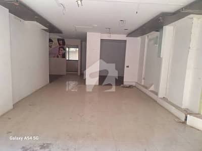 مین بلیوارڈ گلبرگ گلبرگ,لاہور میں 4 مرلہ Studio دکان 3.0 لاکھ میں کرایہ پر دستیاب ہے۔