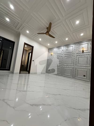 20 Marla Portion Available For Rent