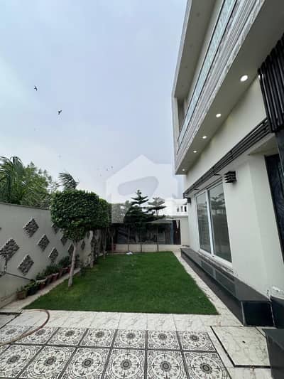 22 Marla Modern Design House Available For Sale In Bahria Town Lahore Sector E