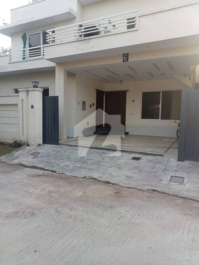 In Bani Gala Lower Portion Sized 16 Marla For Rent