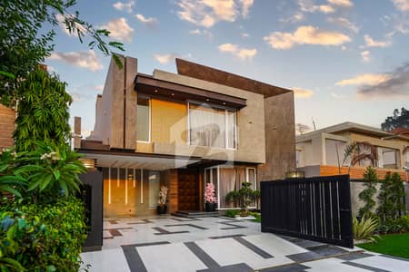 1 KANAL BRAND NEW FULL BASEMENT SEMI FURNISHED MODERN HOUSE FOR SALE