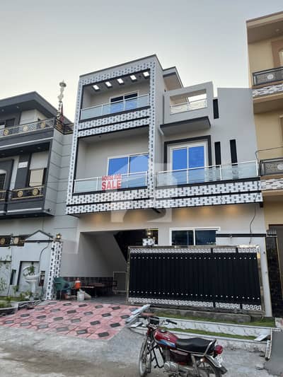 Beautiful designed 5 Marla Brand New Double story house for sale in Airport housing society Rawalpindi