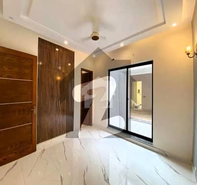 20 Marla Upper Portion Is Available For Rent