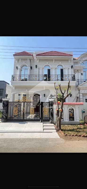 DHA RAHBER  SECTOR 2 BLOCK F 5 MARLA BRAND NEW HOUSE FOR SALE IN REASONABLE PRICE DIRECT DEAL WITH OWNER OWSUM LOCATION FAR AWAY FROM DRAIN NEAR TO PARK SOLID CONSTRUCTION