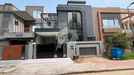 Exclusive Deal 6.3 Marla Luxury House for Sale in Block Eastern Phase 1 Bahria Orchard Exclusive Deal 6.3 Marla Luxury House for Sale in Block Eastern Phase 1 Bahria Orchard