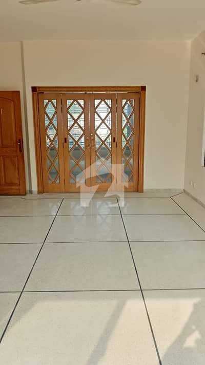 Beautiful House For Rent