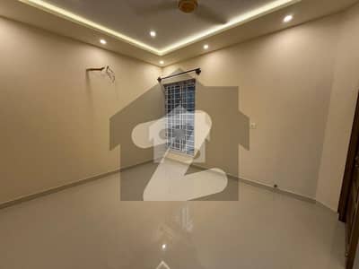 4 Marla Luxury House With Solar