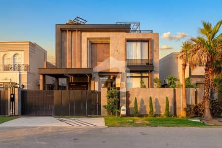 1 Kanal Top Quality Build Luxurious Beautiful Ultra Modern Design Villa With Basement For Sale In DHA Lahore Phase 6 Prime Location Near To Raya