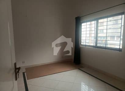 100 Yard'S Bungalow For Sale 100 Yard'S Bungalow For Sale