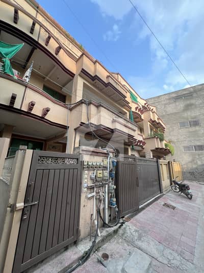 Beautiful & Solidly Built 5-Storey House | PKR 200,000 Monthly Rental Income