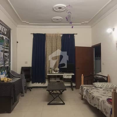 جوہر ٹاؤن فیز 2 جوہر ٹاؤن,لاہور میں 1 کمرے کا 5 مرلہ زیریں پورشن 55.0 ہزار میں کرایہ پر دستیاب ہے۔