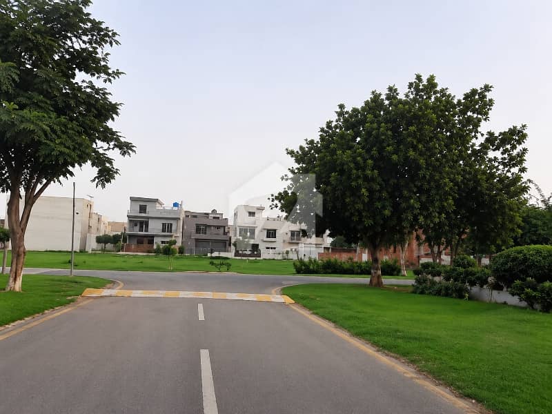 PLOT NO 118 AVAILABLE PLOT NO 118 AVAILABLE
