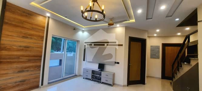 5 marla corner house available for rent in DHA 9 town