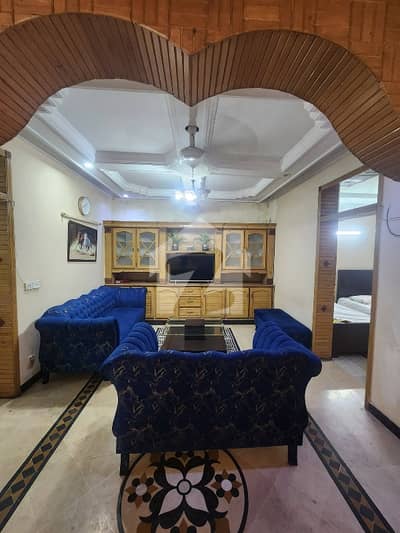 3 Bedroom Fully Furnished Upper Portion Available In G11/1 For Family