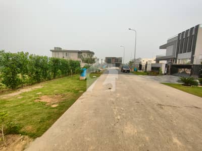Prime Location 1 Kanal Residential Plot For Sale In DHA Phase 8 - Block S Lahore