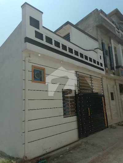 بنی گالہ اسلام آباد میں 2 کمروں کا 4 مرلہ مکان 85.0 لاکھ میں برائے فروخت۔