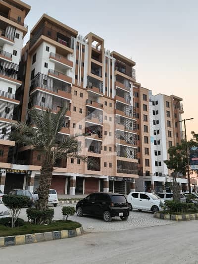 Beautiful Newly West Open Flat