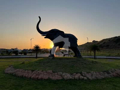 10 Marla Boulevard Plot | Road 01 North Sector P | Charges Paid