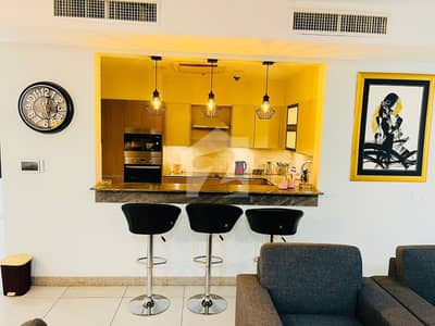 LUXURY FURNISHED 3 BEDROOM PENTHOUSE AVAILABLE FOR RENT