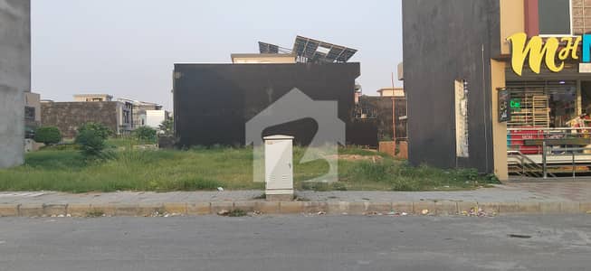 2.5 Marla Commercial Plot Available For Sale In Block C