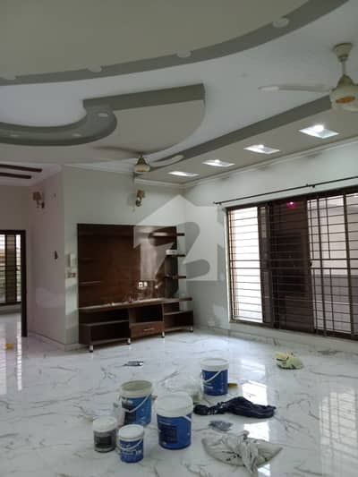 10 Marla double Store Like New Tile Flooring House available for Rent in Valancia housing Society Gass electricity water available
