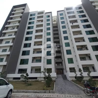 Brand New Luxury 4 Bedroom Flat For Rent In Askari 10 Lahore