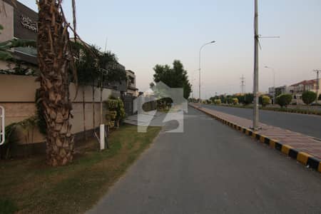 32 Marla Commercial Plot 7 on 150ft Road is available for Sale in DHA Lahore Phase 8 Ex. Air Avenue Block Q 32 Marla Commercial Plot 7 on 150ft Road is available for Sale in DHA Lahore Phase 8 Ex. Air Avenue Block Q