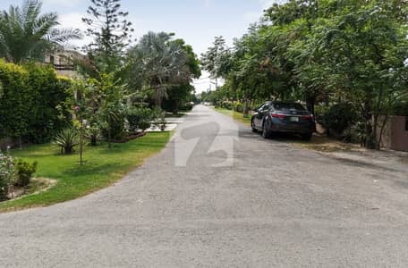 8 Marla Commercial Plot 136 Is Available For Sale In DHA Lahore Phase 4 Block DD