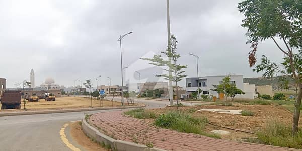 250sq Yd Plot In Precicnt-8 FOR SALE. Most Developing Precicnt Of BTK Near Bahria Heights And Grand Mosque