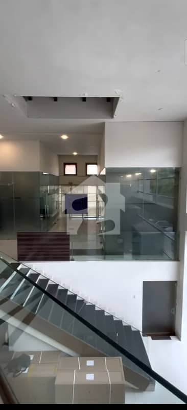 Bungalow 1000 sq yards Available for Commercial use in Block 2 Clifton Bungalow 1000 sq yards Available for Commercial use in Block 2 Clifton