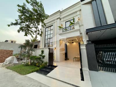 5 Marla Basement House With Double Hight Lobby In DHA 9 Town Near To Doll Men 5 Marla Basement House With Double Hight Lobby In DHA 9 Town Near To Doll Men
