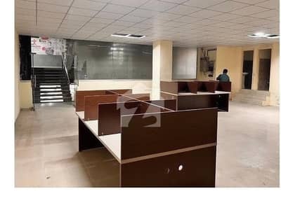Office For Rent Area 1300 Square Feet Office Available For Rent Gulberg 3 Lahore Main Boulevard