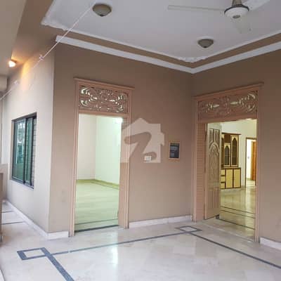 چکلالہ سکیم 3 چکلالہ سکیم,راولپنڈی میں 3 کمروں کا 10 مرلہ بالائی پورشن 70.0 ہزار میں کرایہ پر دستیاب ہے۔ چکلالہ سکیم 3 چکلالہ سکیم,راولپنڈی میں 3 کمروں کا 10 مرلہ بالائی پورشن 70.0 ہزار میں کرایہ پر دستیاب ہے۔