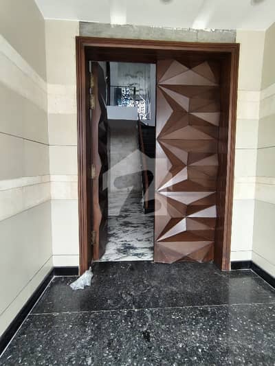 8 MARLA CORNER BRAND NEW HOUSE AVAILABLE FOR SALE IN PARAGON CITY
